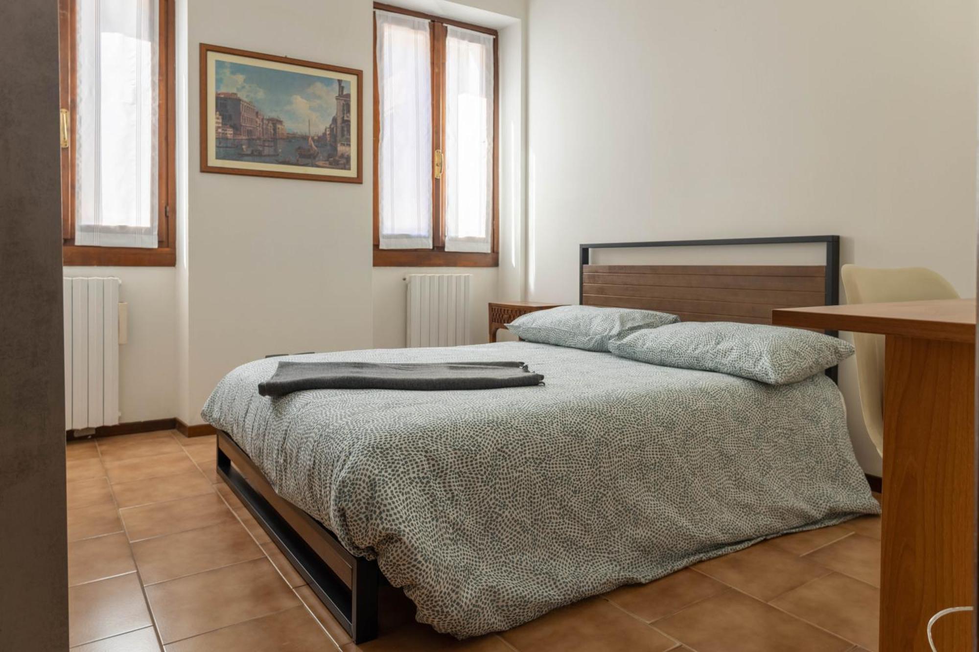 Apartamento Haus Martina Desenzano del Garda Exterior foto